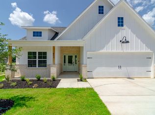 652 W Gould St, Pilot Point, TX 76258