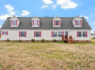 307 Lucas Rd, Dunn, NC 28334