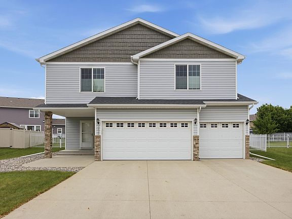 2nd image of 3432 Loberg Dr