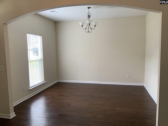 5th image of 325 Vermillion Dr