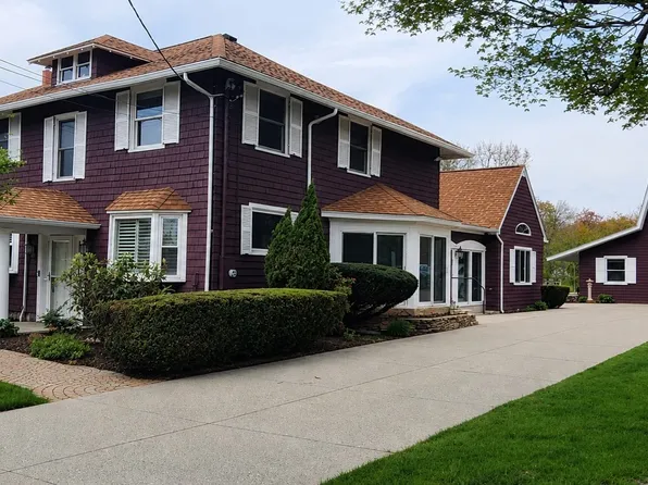 27 Old Upton Rd, Grafton, MA 01519