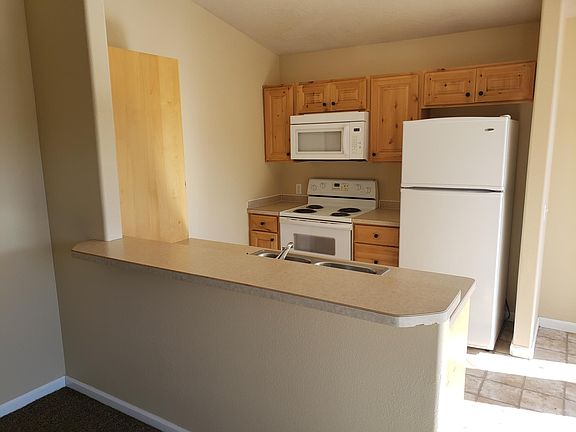 5th image of 133 Clubhouse Cir #101 & 202