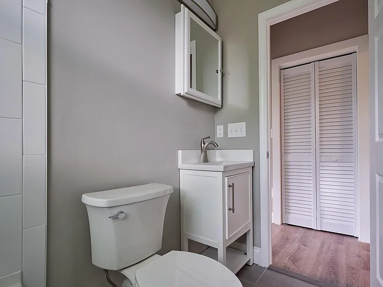 217 Circle Ave #2 — Photo 10