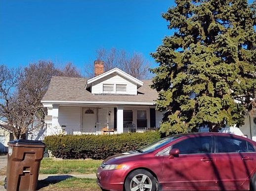 3rd image of 109 Northwood Ave