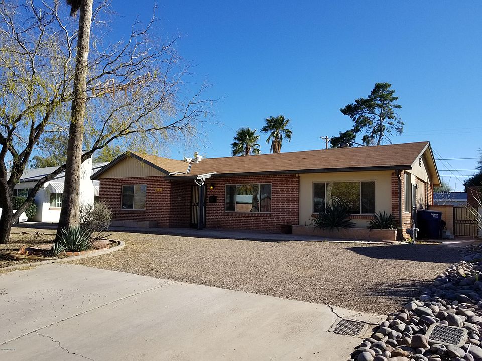 1st image of 2908 E Cushman Dr
