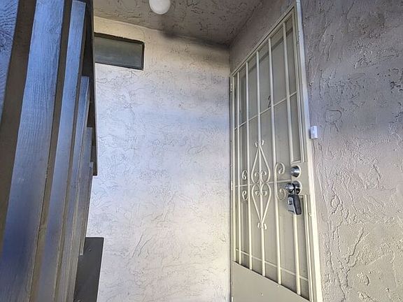 2nd image of 1856 Clarke Ave APT 2