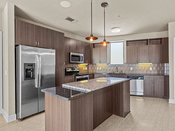 2nd image of 1965 Matilda St #303