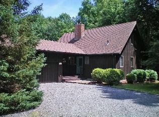 33 Jeremy Hill Rd, North Stonington, CT 06359