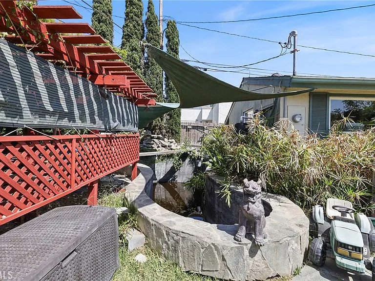 2642 Westminster Pl — Photo 35