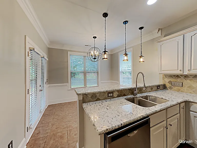 4117 Cedar Point Ave — Photo 4