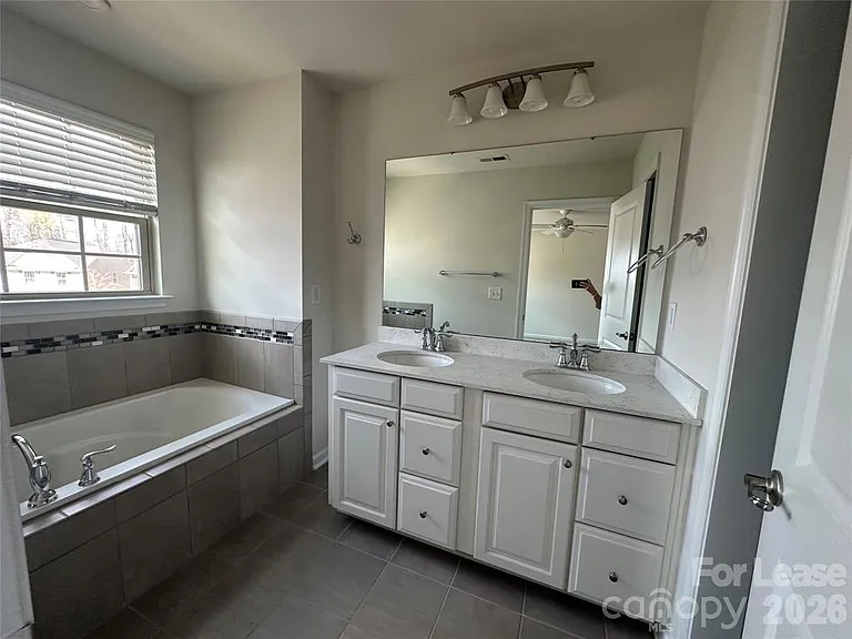 3612 Speer Blvd — Photo 9