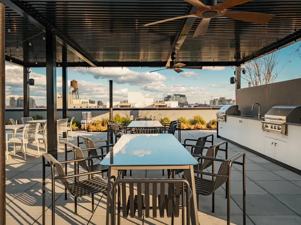 218 Front Street image 43 of 50