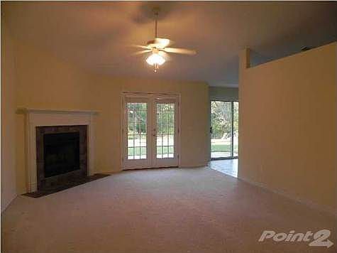 4th image of 6472 Bay Oaks Dr