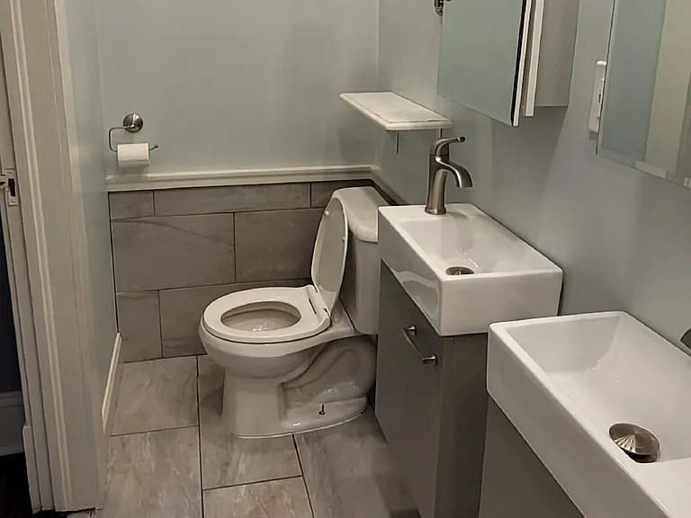 122 Florida Ave — Photo 18