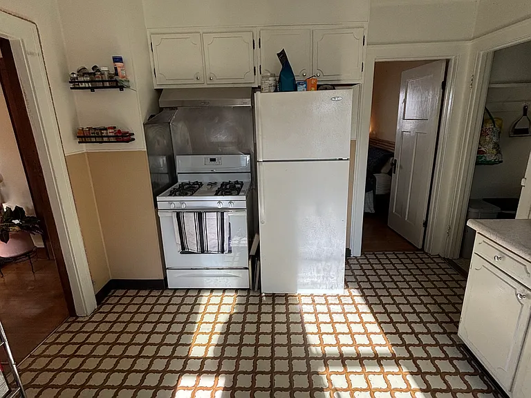 2711 Willard Ave — Photo 18