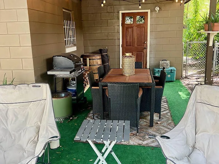 1012 E Emma St — Photo 26
