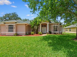 1611 SE Simmons St, Port Saint Lucie, FL 34952