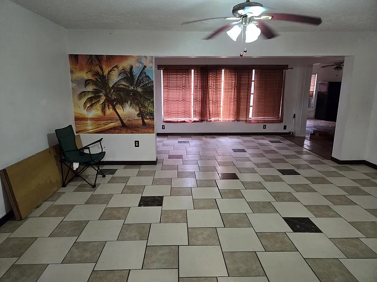 Living dining combo