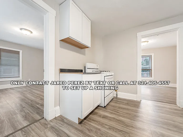 2036 Lark St #2 — Photo 10