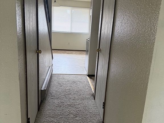 4th image of 122 S 339th Cir APT B