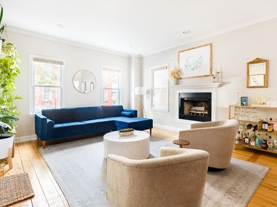 288 Bunker Hill St #1, Charlestown, MA, 02129