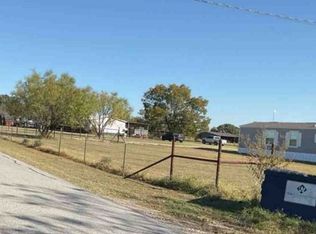 753 County Road 1304, Bridgeport, TX 76426