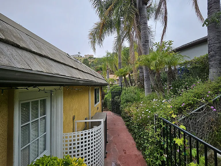 13844 Candlewood Ave — Photo 6