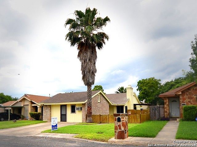1st image of 5923 Lake Victoria St