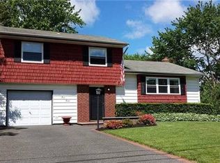 58 Newton Ave, Selden, NY 11784
