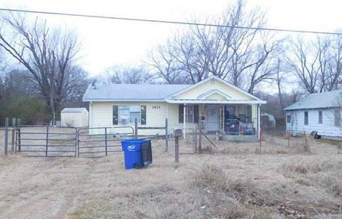 1st image of 1811 Ideal St