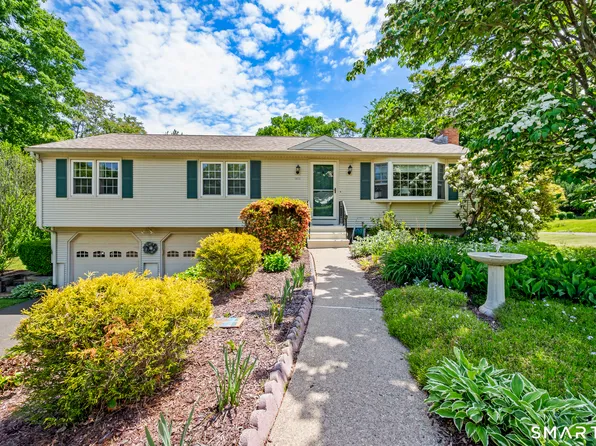 1611 Shepard Avenue, Hamden, CT 06518
