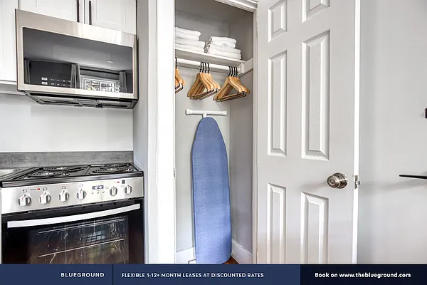 Rented by The Blueground | media 20