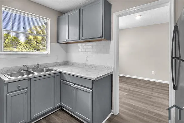 625 E Patton Ave #D — Photo 12