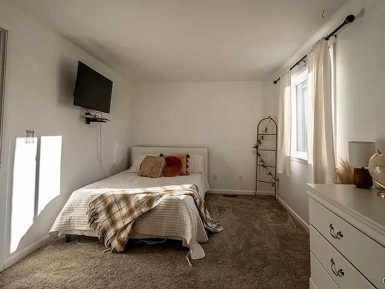 157 Iron Oak Cir — Photo 14