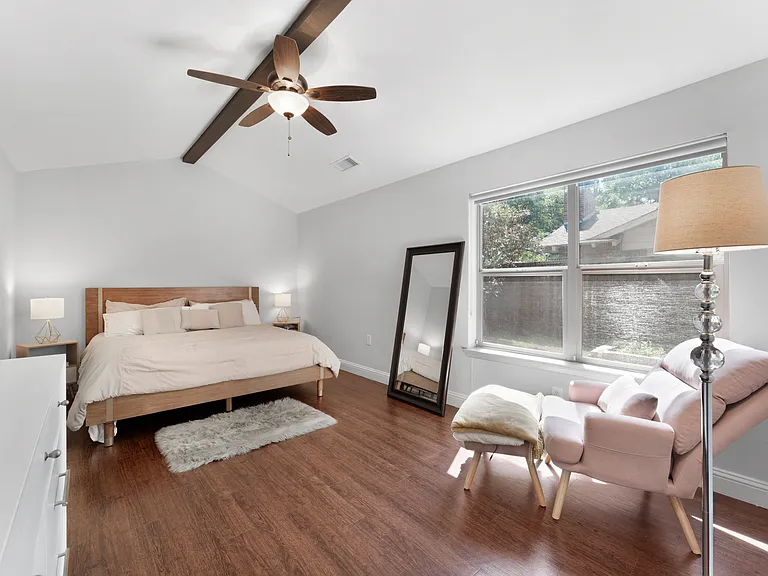 2907 Country Place Ct — Photo 4