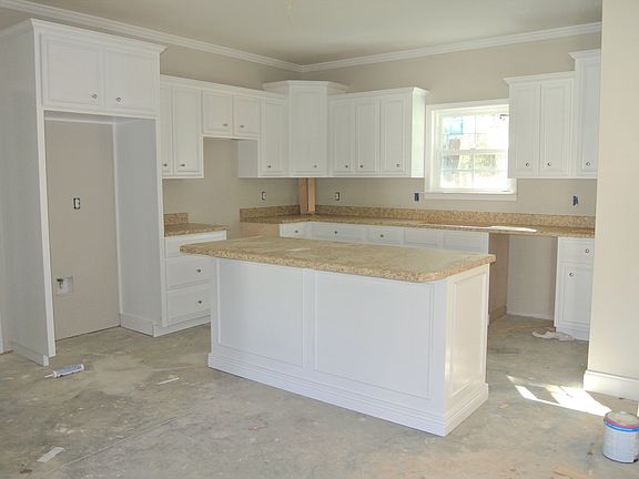 4th image of 117 Senah Dr