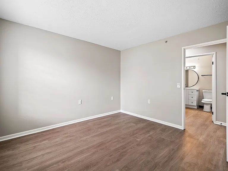 Cherry Tree Village Apartments — Photo 110