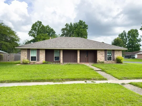 7457 Director Dr, Baton Rouge, LA 70817