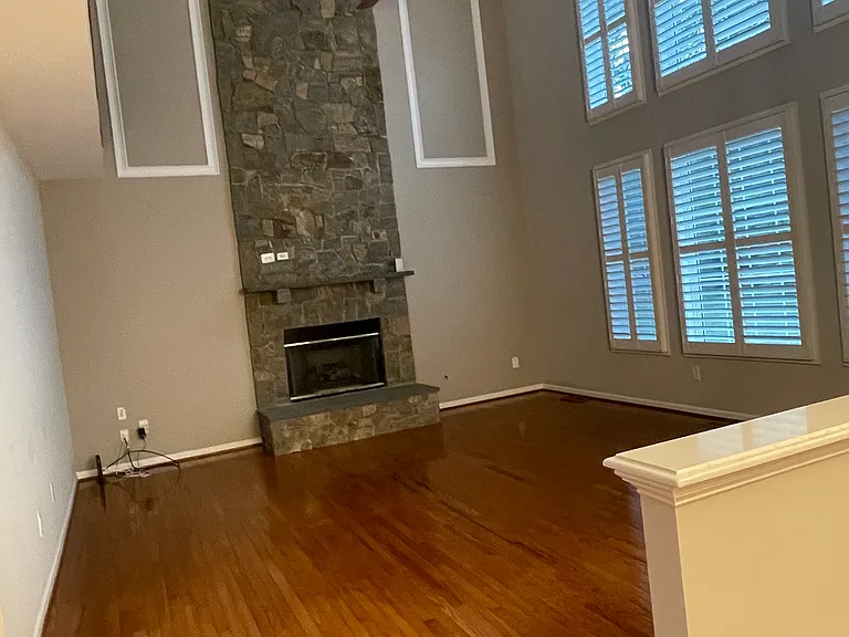 25897 Donovan Dr — Photo 4