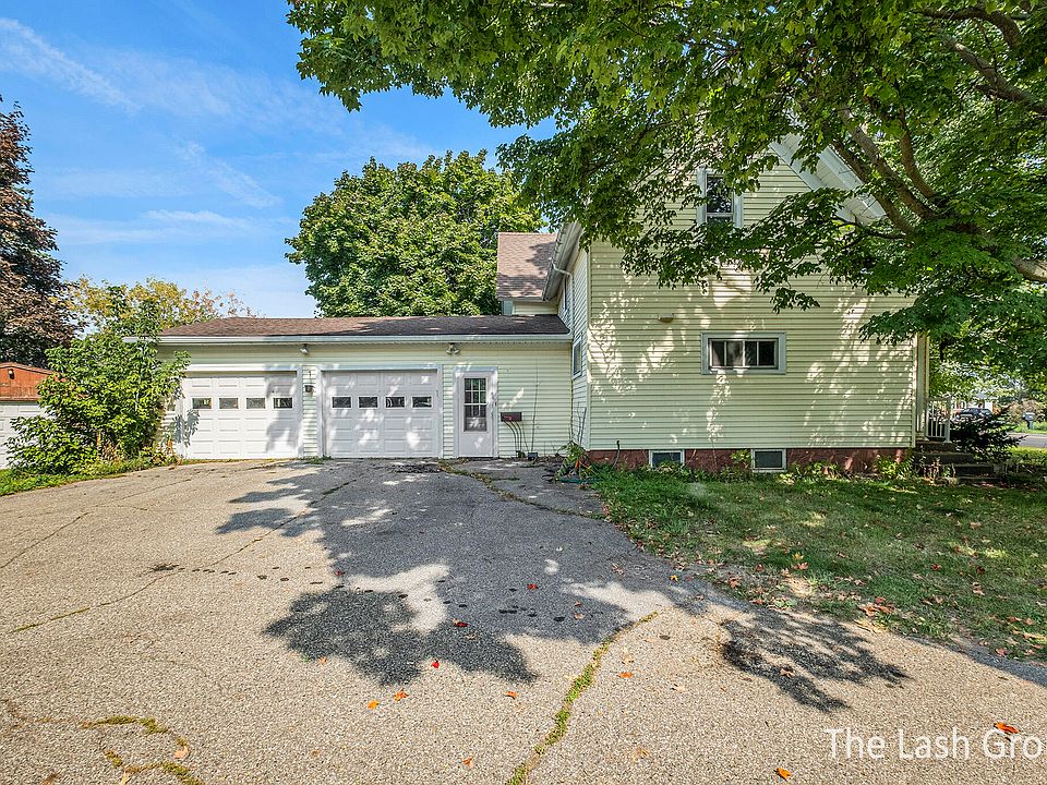 281 N Main St, Kent City, MI 49330 Zillow