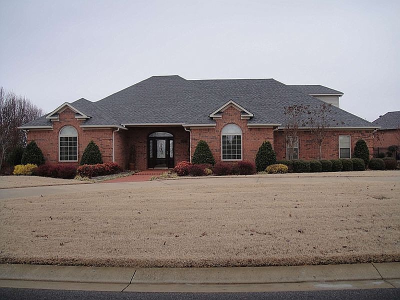 1st image of 2173 Fairway Dr