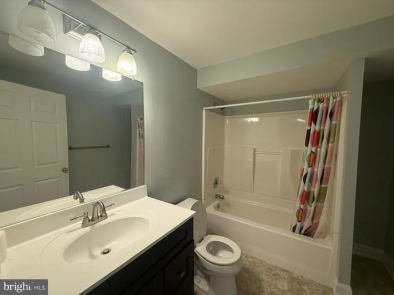 714 Marcus Cir — Photo 20