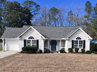 8 Ardmore Ave, Beaufort, SC 29907