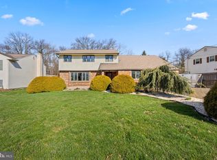 316 Centennial Rd, Warminster, PA 18974