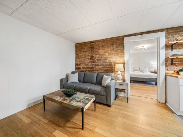 242 McCormick Pl, Cincinnati, OH