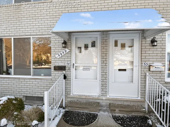5959 Alan Dr APT 54, Brighton, MI 48116