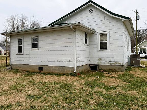 2nd image of 212 Wickliffe Ave