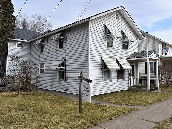 2nd image of 310 E 4th St