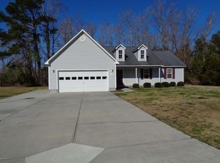 209 Bishop Dr, Jacksonville, NC 28540