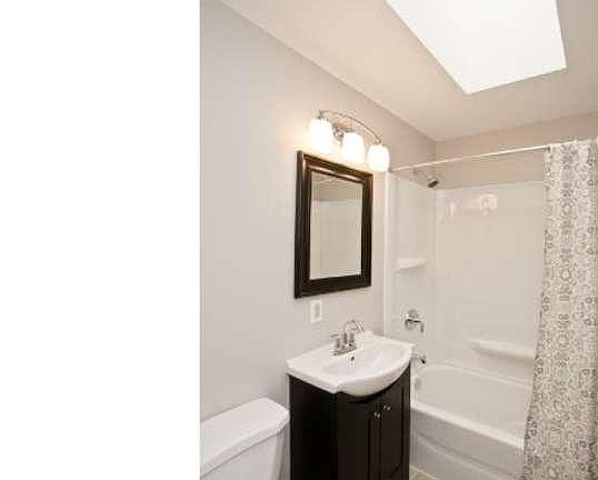 5th image of 3423 Osmond St